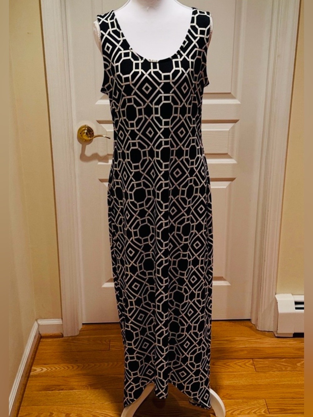 Nina Leonard Black and White Patterned Maxi Dress high low design